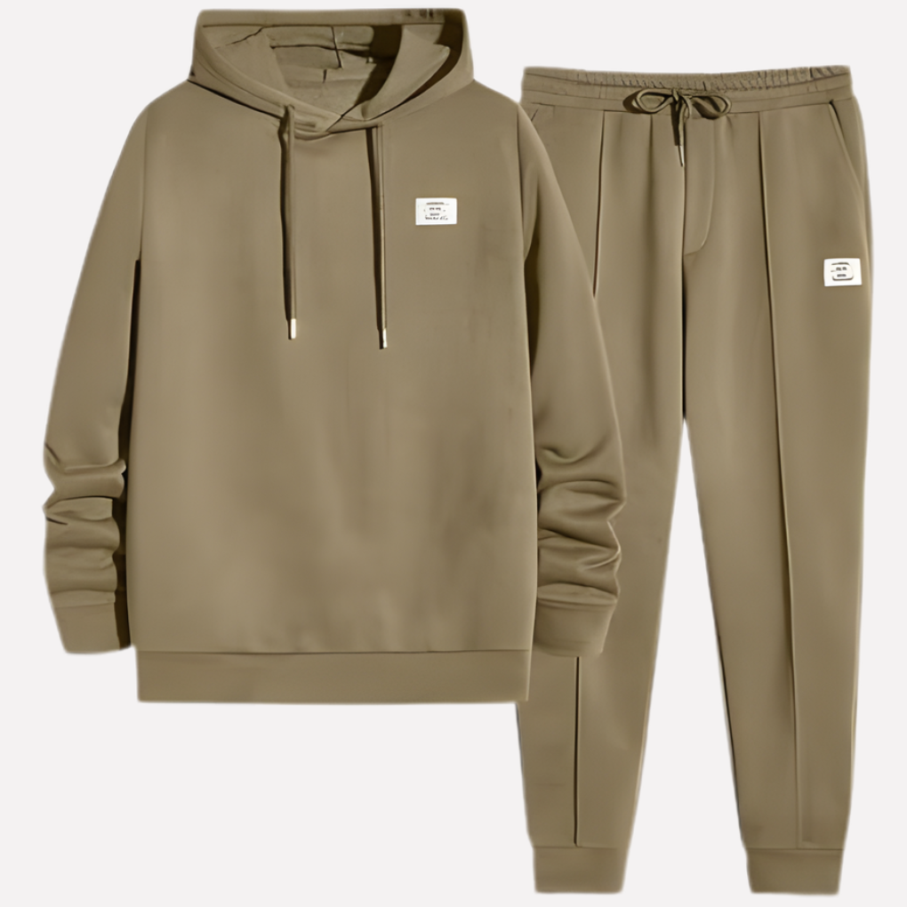 Men's essential casual tracksuit set. Hoodie & sweatpants for lounge, everyday wear, and athletic casual comfort.