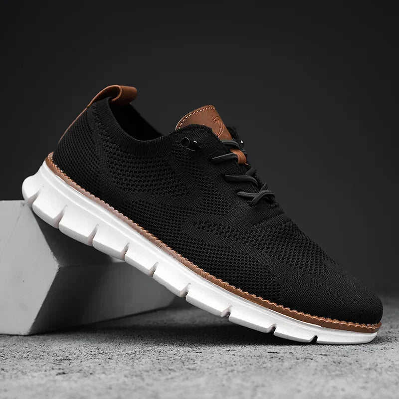 Lightweight men's breathable mesh sneakers, ideal for summer, casual outfits, or light athletic activities.