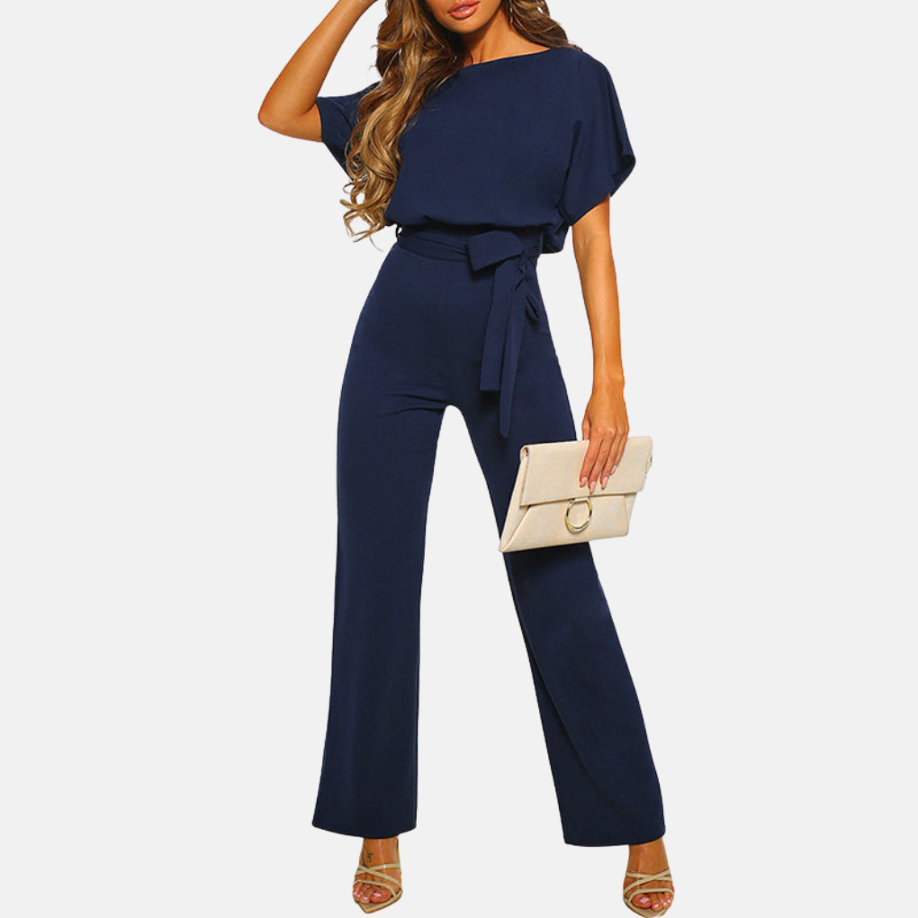 Elegant women's wide-leg jumpsuit, perfect for summer. Stylish and comfortable day-to-night or office wear.