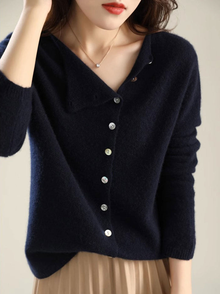 Stylish women's elegant cardigan. Soft knit, long-sleeve, versatile layering piece for comfort.