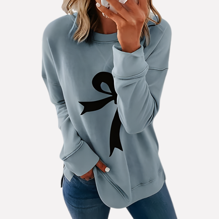 Everyday comfort: Women's relaxed fit long sleeve crew neck sweatshirt, versatile top.