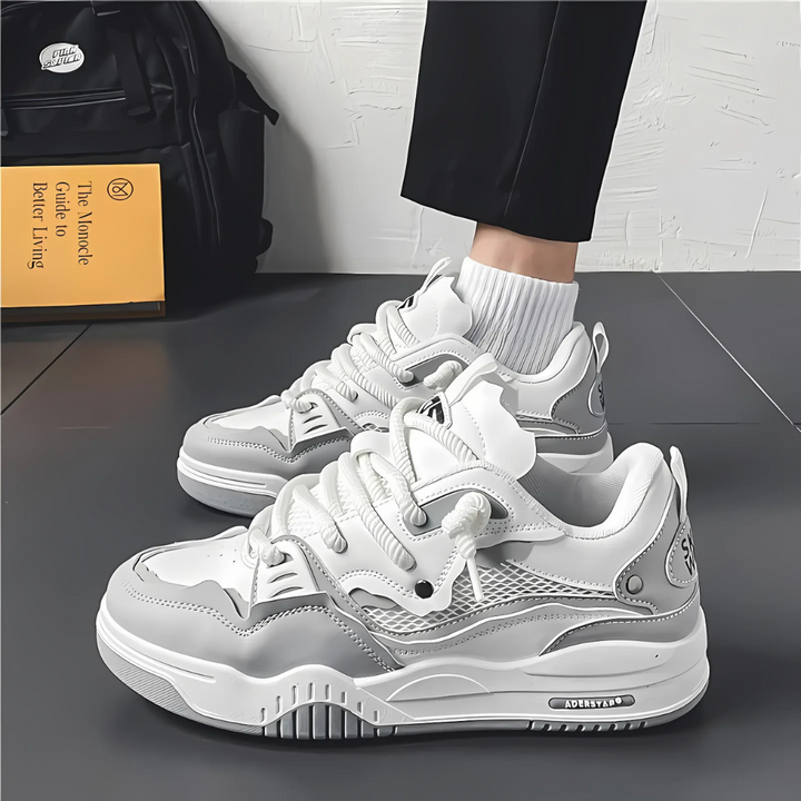 Durable men's outdoor sneakers with non-slip sole for active sports & walking. Perfect spring/autumn footwear.