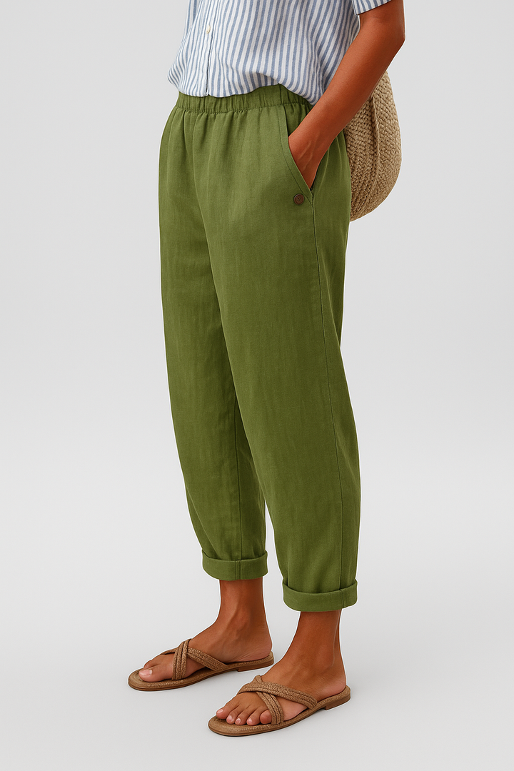 Stylish women's ankle pants with a relaxed fit, ideal for casual wear, travel, or summer outfits.