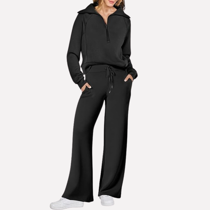 Comfortable women's travel outfit: new 2-piece set with relaxed top & wide-leg pants for everyday casual wear.