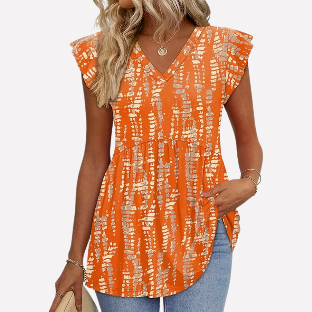 Relaxed fit women's short sleeve casual blouse, featuring a comfortable crew neck. Everyday versatile top.