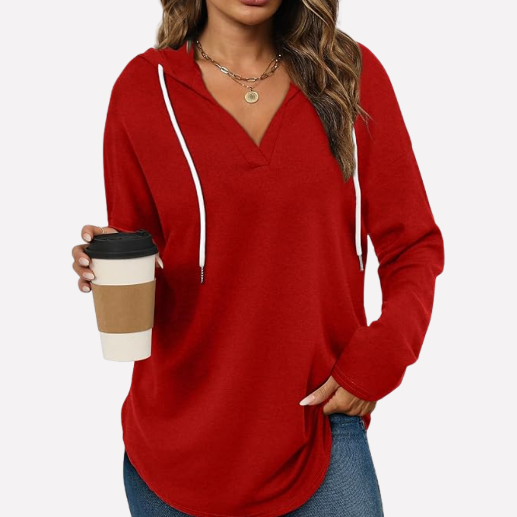Cozy oversized women's long sleeve pullover, essential for winter style and everyday comfort.
