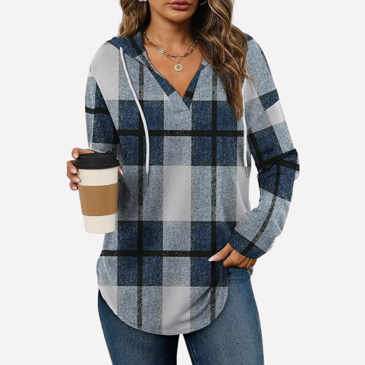 Comfy oversized women's pullover for fall fashion, essential winter style and everyday wear.