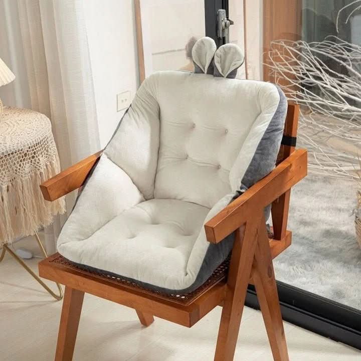 Ergonomic memory foam seat cushion for home office. Unisex design offers pressure relief & improved posture.