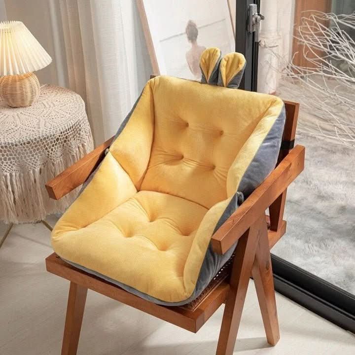 Memory foam car seat cushion for unisex daily comfort. Provides ergonomic posture & back support for long drives.