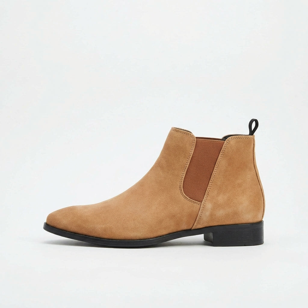 Men's black versatile slip-on Chelsea boots, ideal for both casual and dress everyday wear.
