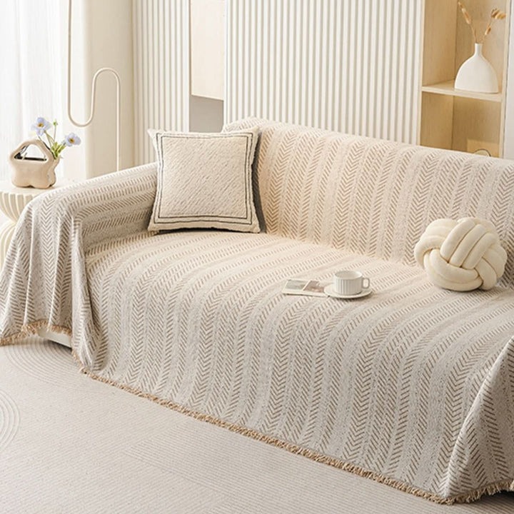 Chenille sofa cover, scratch-resistant & washable. Protects furniture in living room with a cozy feel.