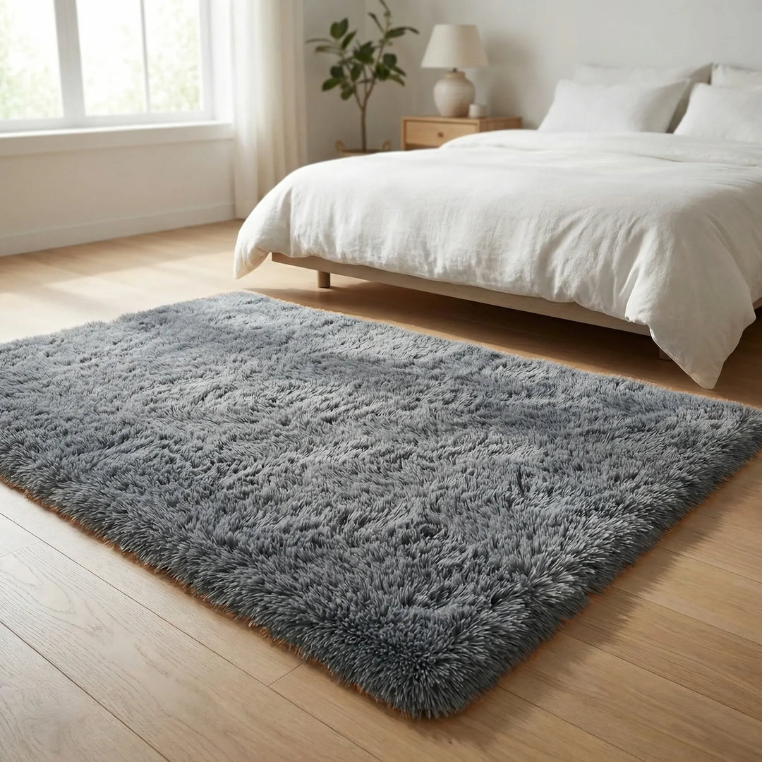 Plush non-slip rectangular low pile area rug with elegant wave pattern. Perfect for home decor & entryways.