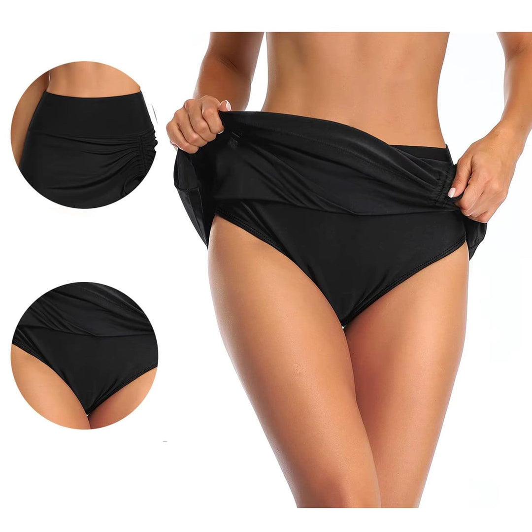Women's high-waist ruched swim skirt. Perfect summer beachwear for a fashionable and comfortable look.