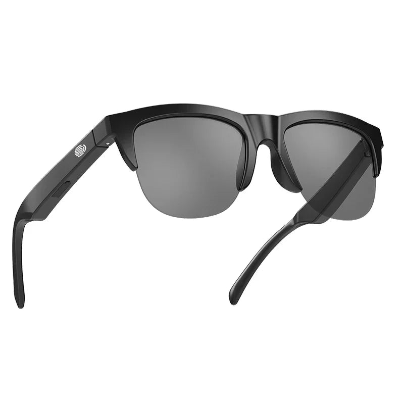Unisex black smart sunglasses with HIFI Bluetooth audio & UV400 protection. Wireless outdoor eyewear.