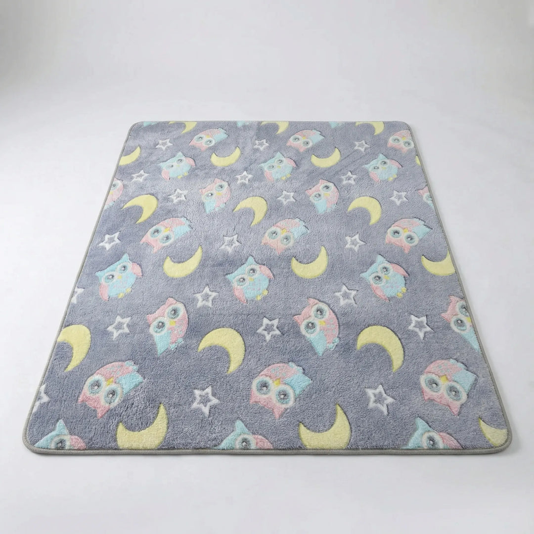 Cozy Flowique wave pattern area rug adds whimsical style to a kid's or adult bedroom.