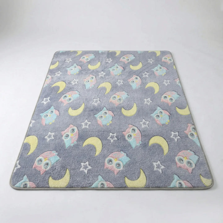 Cozy Flowique wave pattern area rug adds whimsical style to a kid's or adult bedroom.