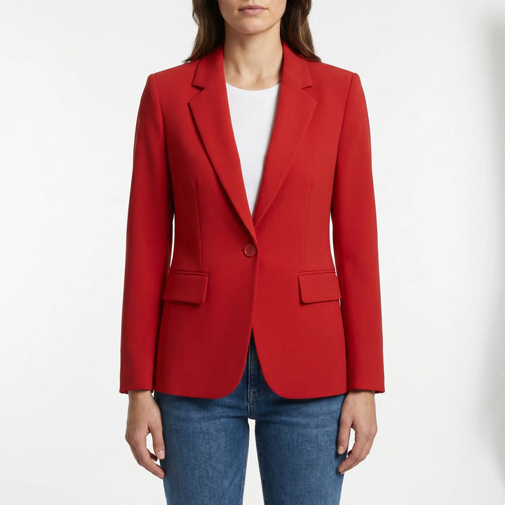 Chic women's tailored blazer with a single-button closure, a versatile jacket for business fashion.