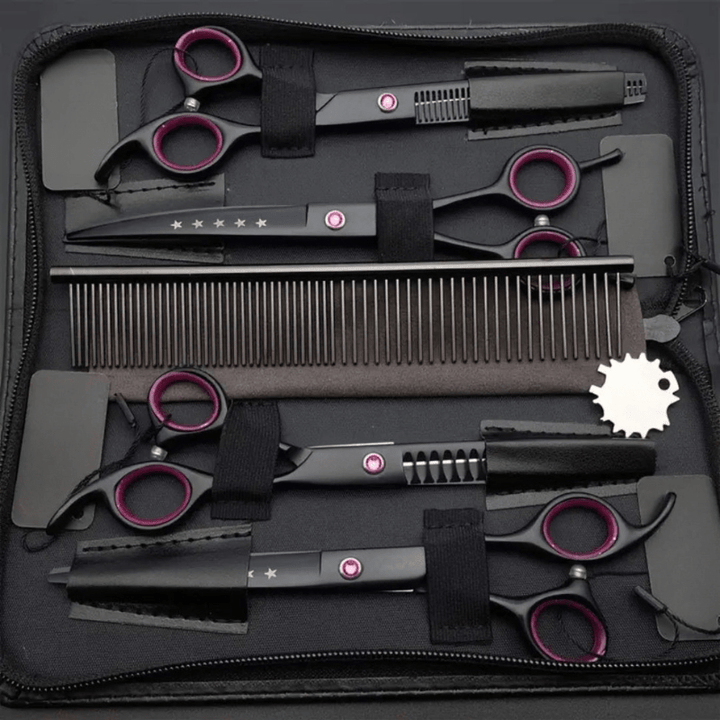 Professional pet grooming kit for dogs & cats. Complete animal care set ensures a salon-quality finish at home.