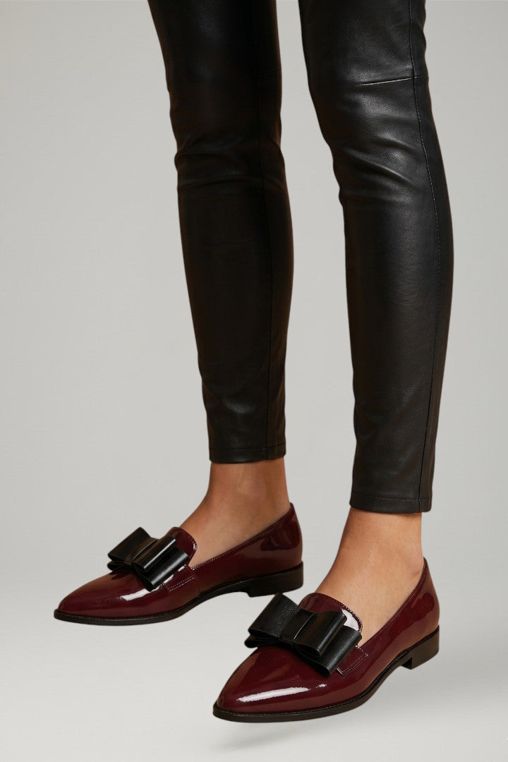 Women's comfortable slip-on loafers. Flexible sole makes them great for office wear, everyday style & walking.