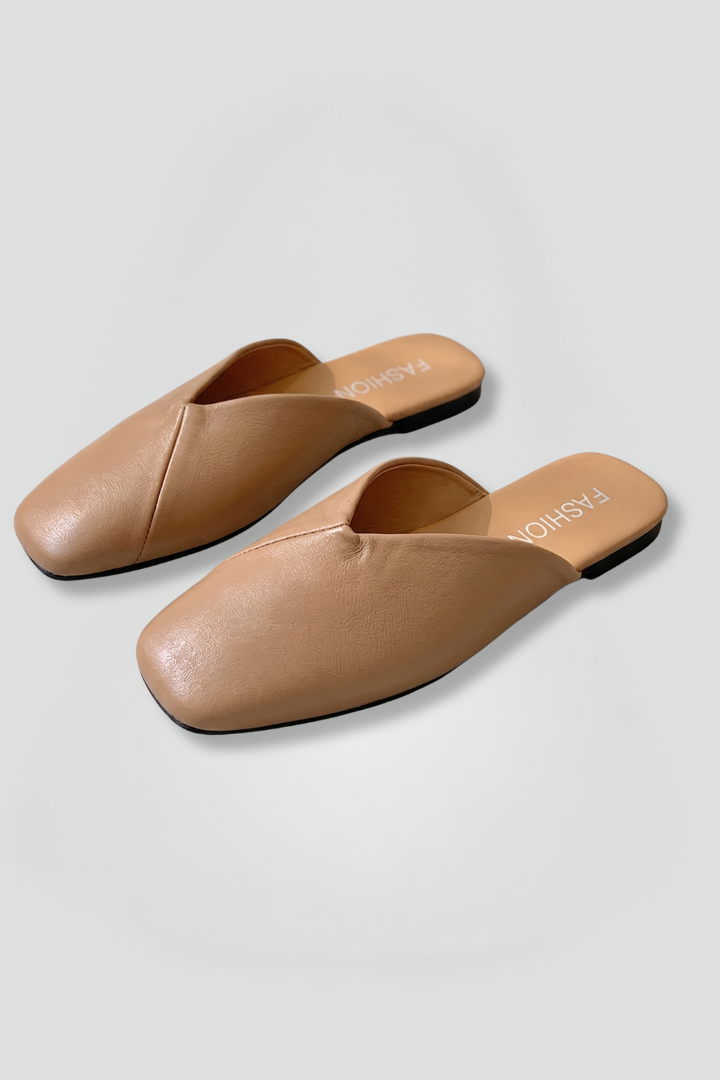 Chic women's slip-on square toe sandals, perfect for modern summer style & effortless everyday wear.