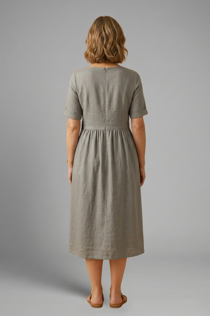 Chic women's loose fit round neck midi dress, a versatile piece for casual summer fashion.