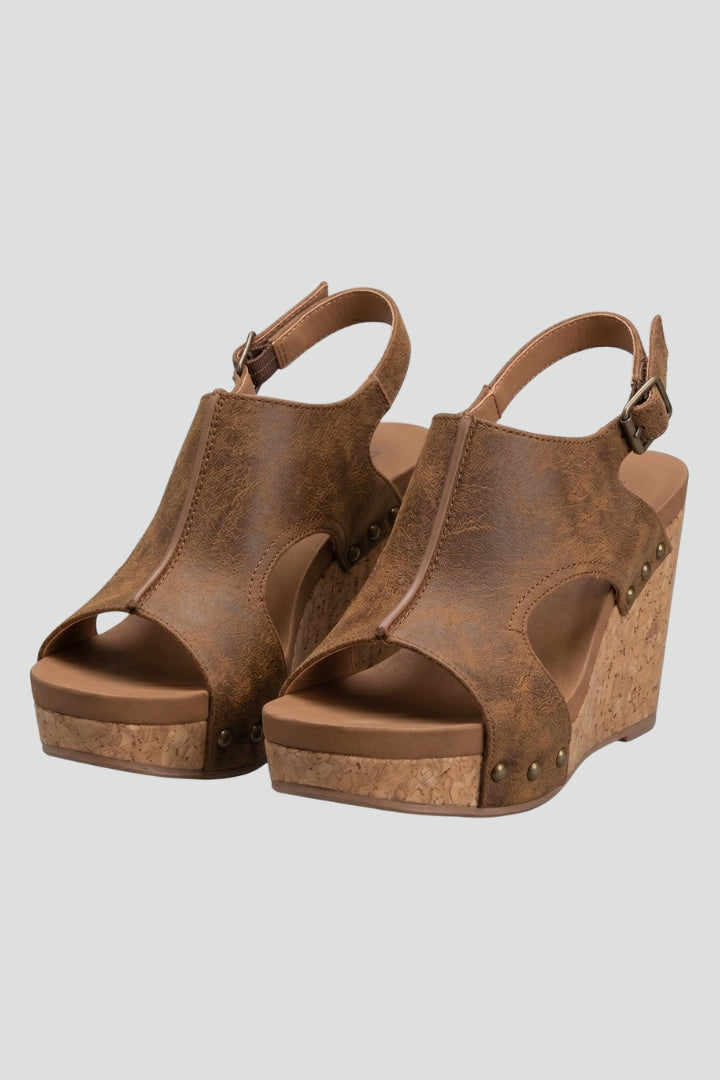Women's comfortable strappy wedge heel sandals, perfect for summer casual fashion footwear.