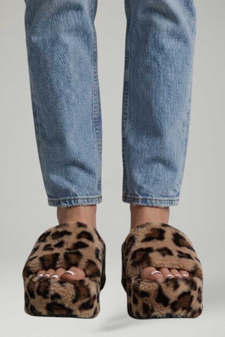 Durable women's platform wedge sandals with a soft cushioned insole for lasting summer wear.