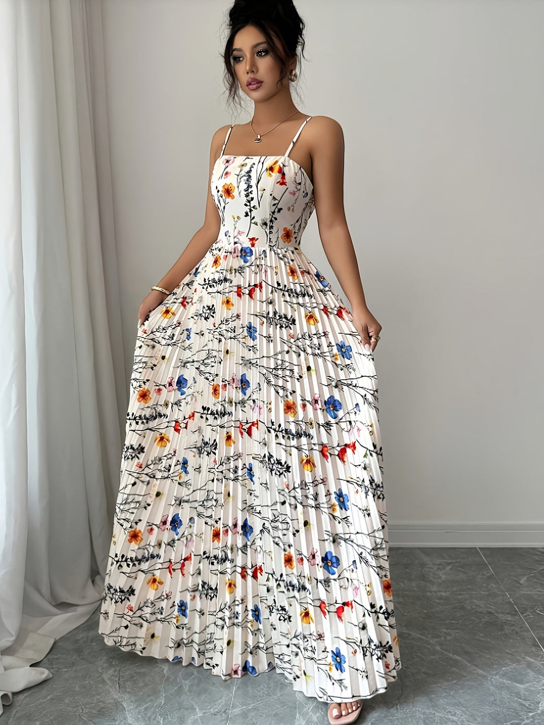 Feminine women's floral pleated maxi dress. Elegant long summer dress, perfect for vacation & occasion wear.