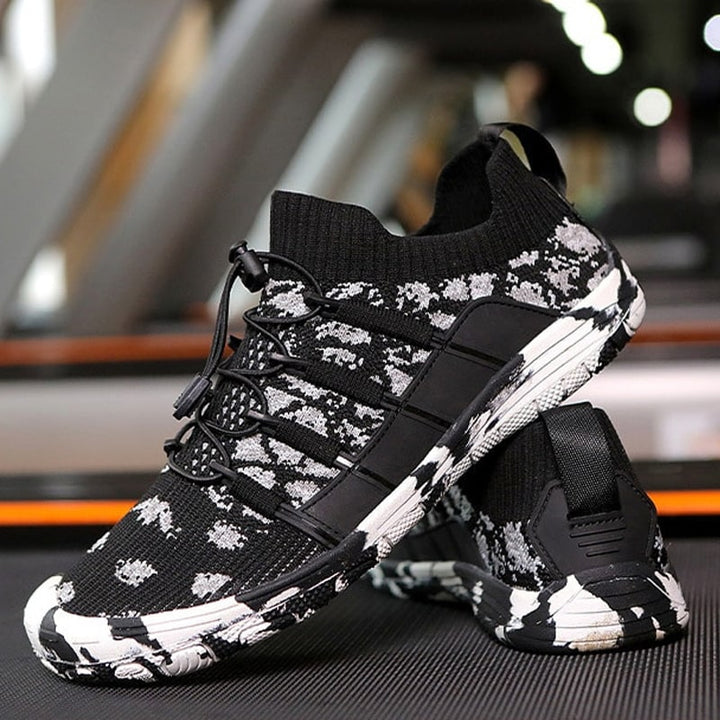 Lightweight flexible barefoot training shoes for men & women, promoting natural foot movement.