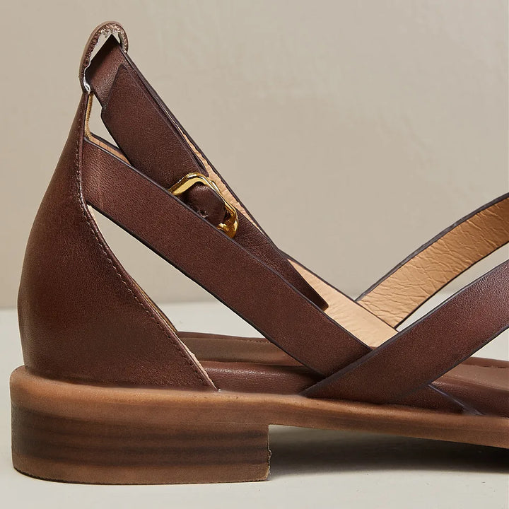 Women's comfort sandals in brown leather with a minimalist design, great for summer footwear