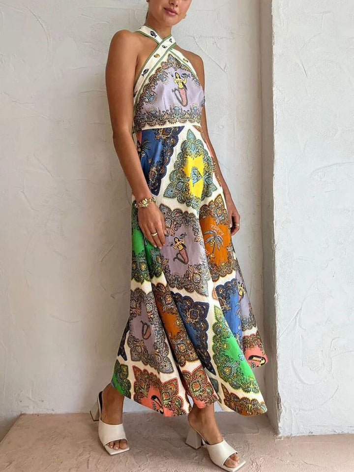 Elegant women's floral sleeveless maxi dress, perfect for summer fashion & casual events. Long, versatile design.