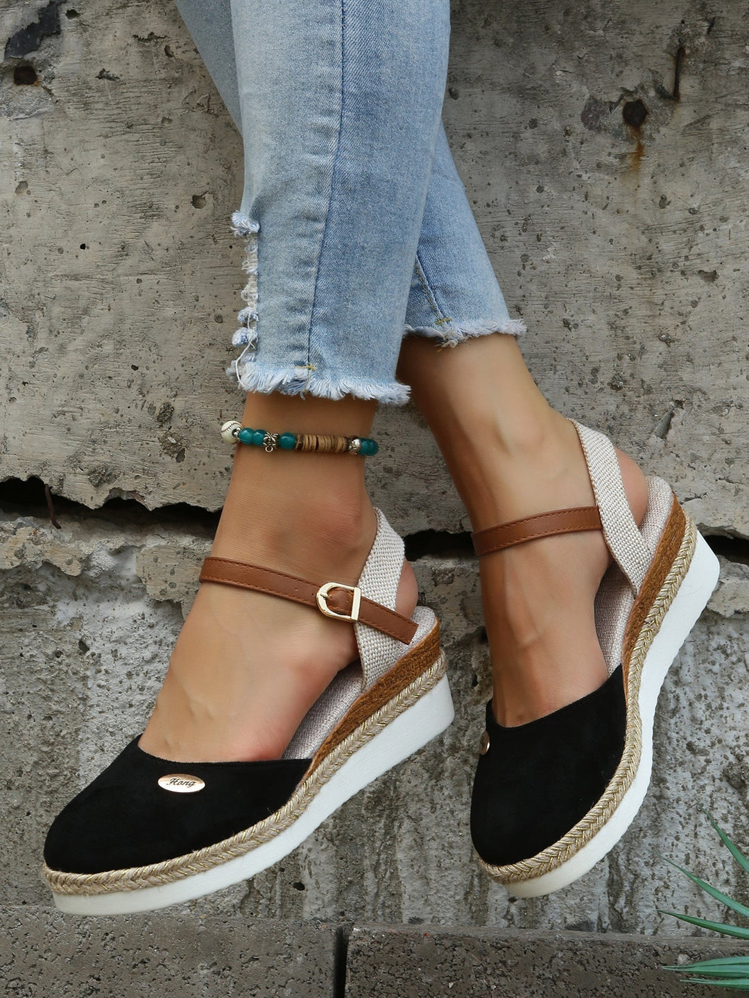 Women's chic platform espadrille sandals, offering elegant comfort for summer, vacation, and everyday style.