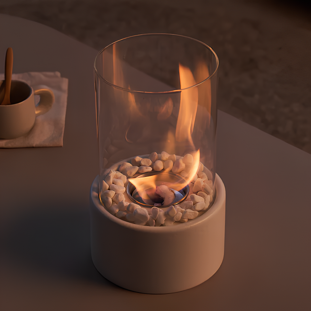 Vintage-style oil lamp, perfect table decor for cozy, ambient lighting and a classic ambiance.