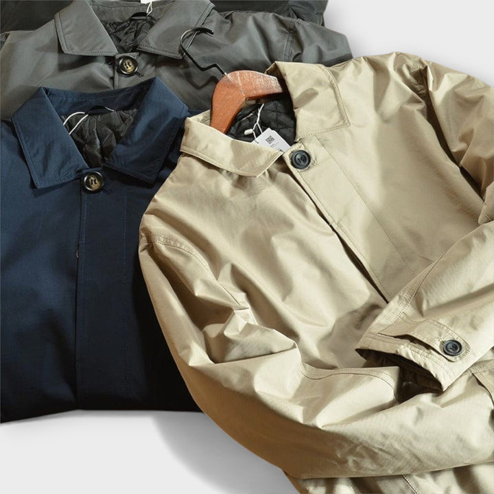 Versatile Men's Car Coat: A classic men's jacket for all seasons, offering timeless style & everyday comfort for any outfit.
