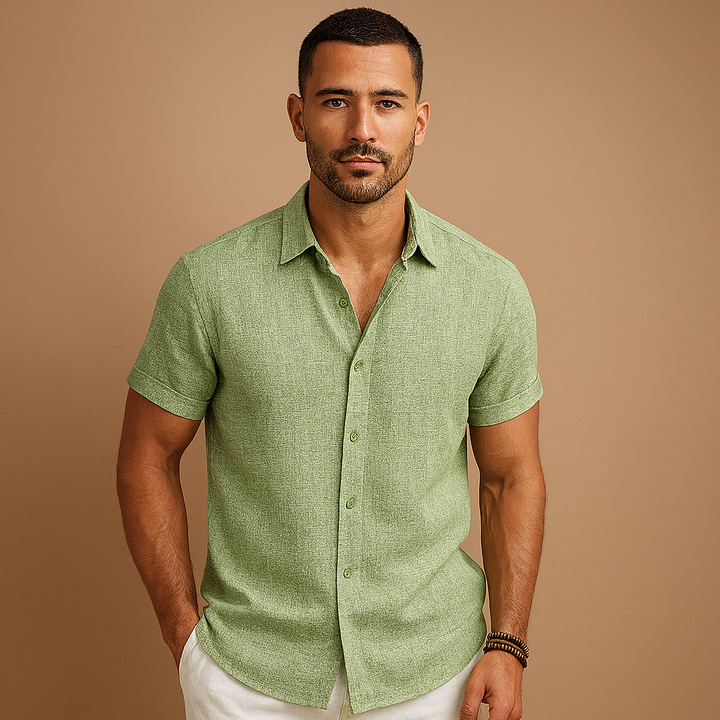 Essential men's long sleeve shirt, featuring a flattering tailored fit for a polished and comfortable style.