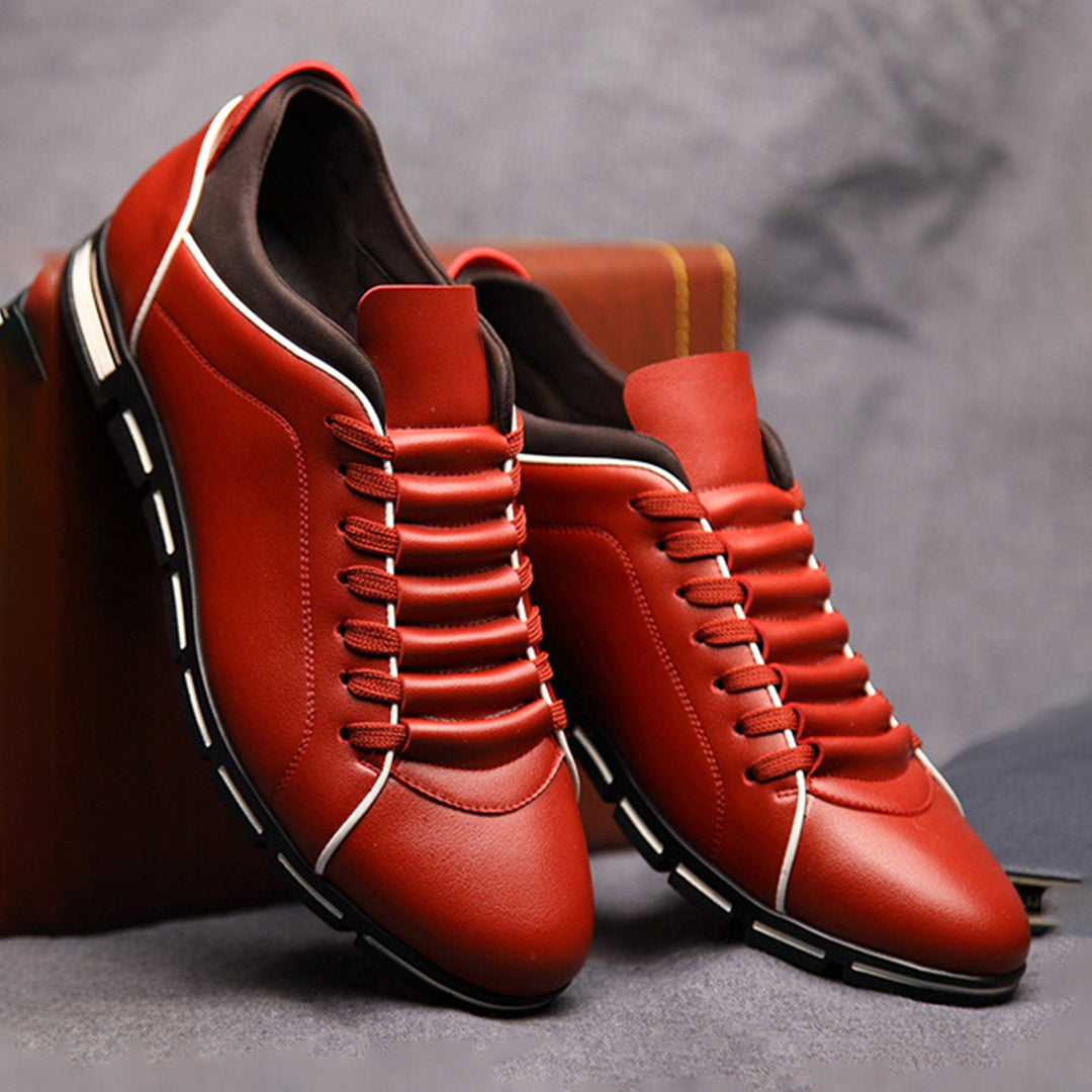 Stylish low-top men's everyday sneakers, a comfortable & classic choice for casual fashion.