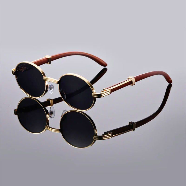 Classic round unisex sunglasses with UV400 protection, perfect for vintage summer fashion and eye safety.