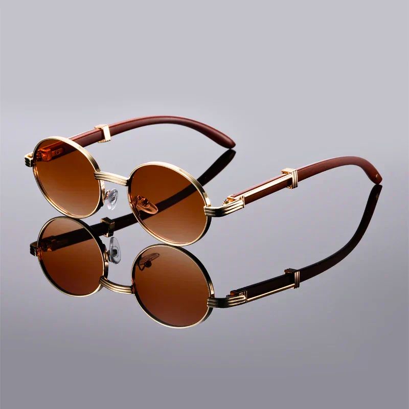 Everyday unisex round sunglasses, offering UV400 protection for your eyes with a timeless, classic look.