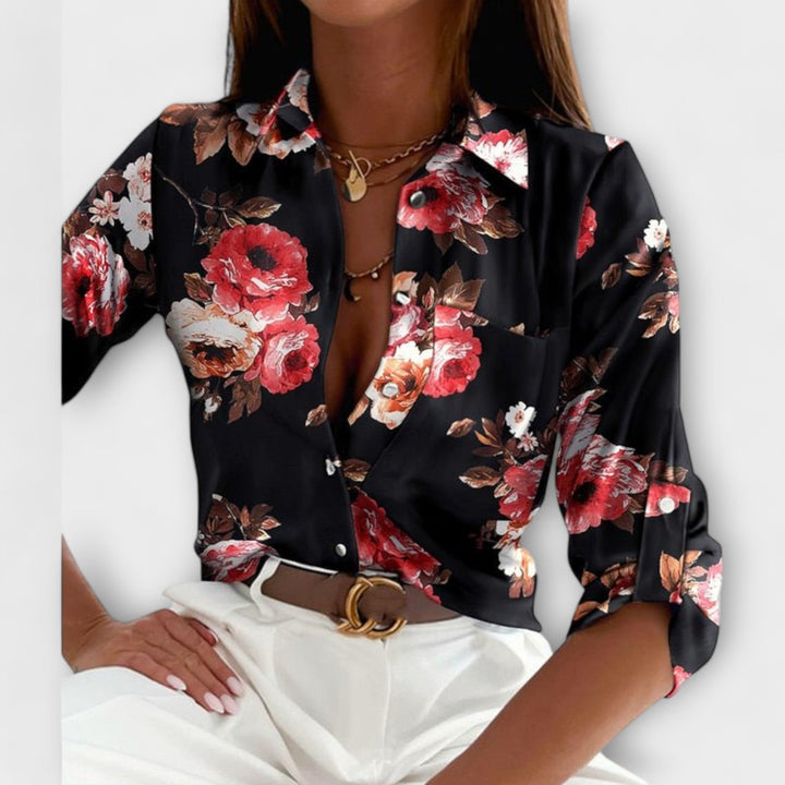 Chic women's office wear: an elegant classic collar blouse for a polished look.