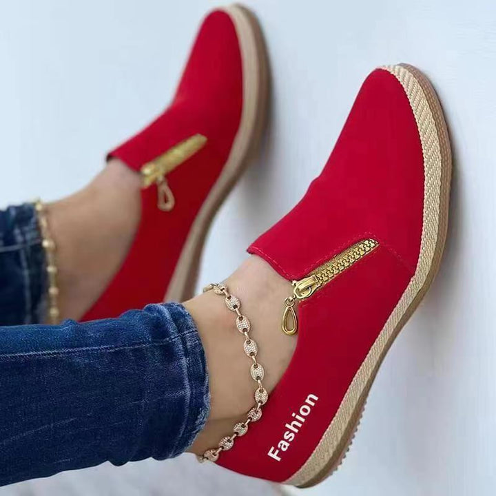 Effortless style with Lina comfortable slip-on women's sneakers. Easy-wear casual footwear for any day.