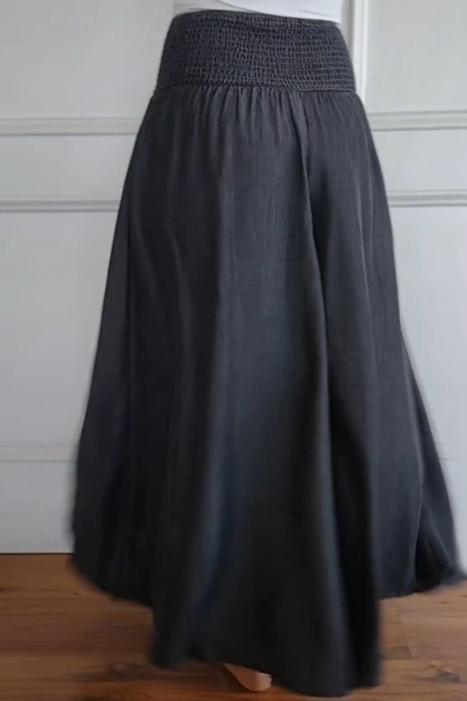 Versatile A-line midi skirt for women. Ideal for both casual outings and professional work wear. Stylish and comfortable.