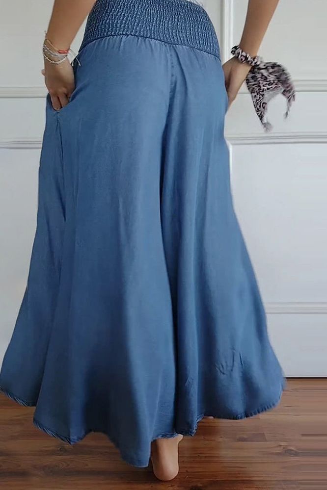 Stylish women's A-line midi skirt. An essential, comfortable piece for versatile everyday fashion and a flattering silhouette.