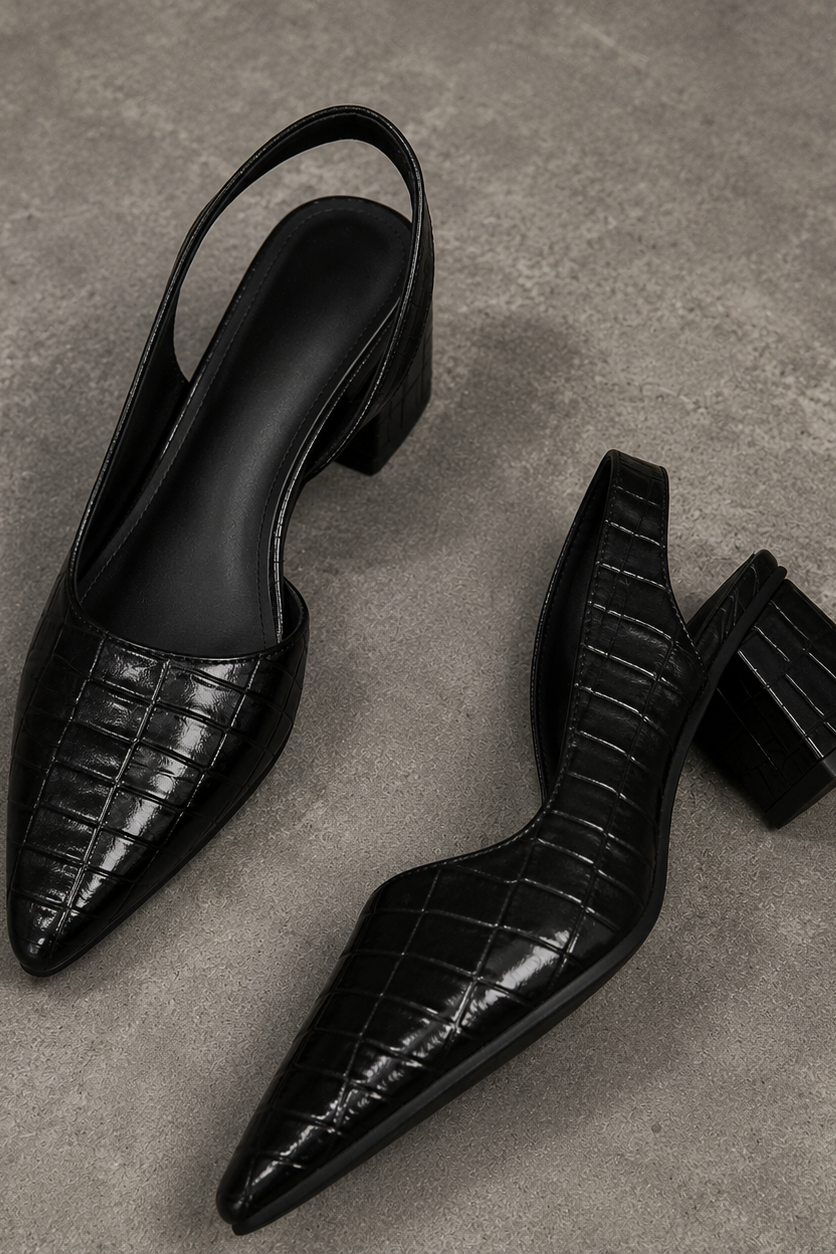 Elegant women's block heel shoes, designed for all-day comfort. Stylish dress shoes suitable for work and fashion.