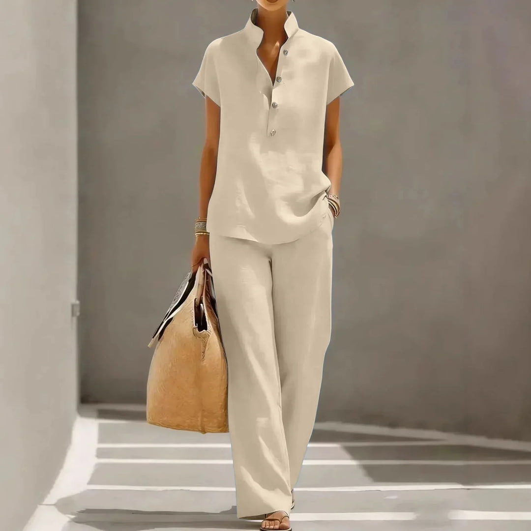 Versatile women's short sleeve two-piece lounge set. This comfortable matching outfit is perfect for summer and casual wear.