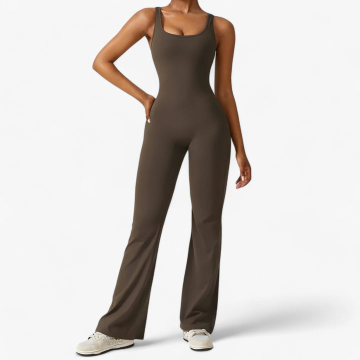 Women's Amélie stylish jumpsuit for effortless everyday comfort and elegant fashion.