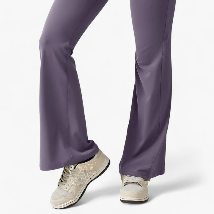 Sophisticated Amélie women's jumpsuit, combining elegance with ultimate comfort.