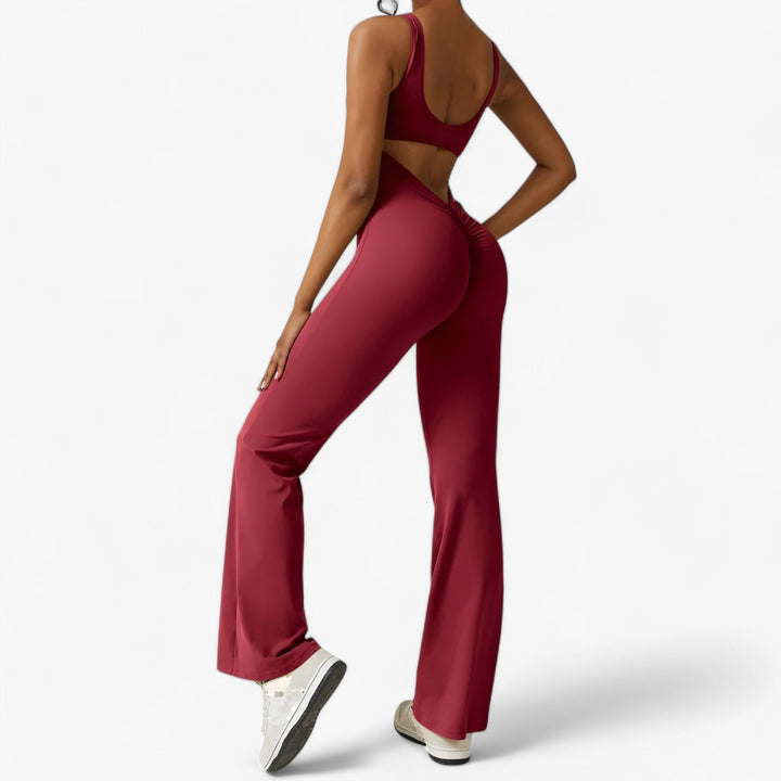 Stylish Amélie women's comfortable jumpsuit, perfect for a relaxed yet polished look.