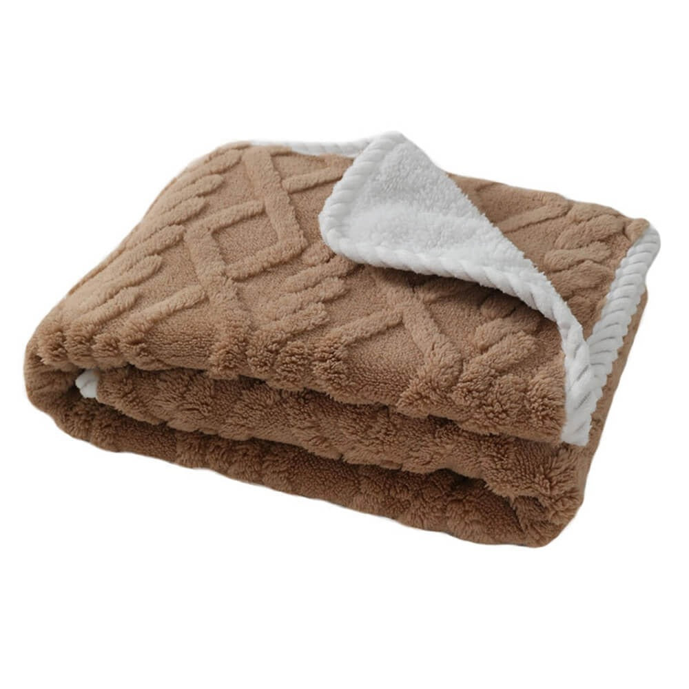 Washable waterproof dog blanket with soft fleece, ideal for pet bed & furniture protection, ensures a clean, cozy space.