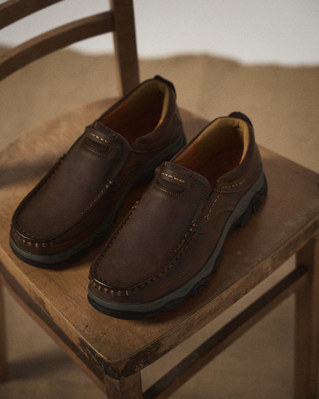 Dakota men's leather loafers with excellent traction, ideal for casual outings