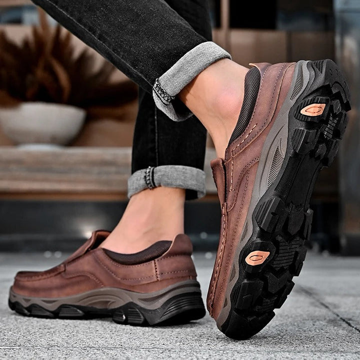 Man wearing Dakota men's leather loafers, demonstrating stylish and comfortable fit